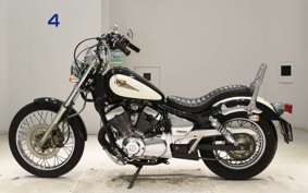 YAMAHA VIRAGO 250 3DM