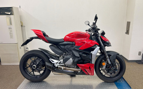 DUCATI ストリートファイタV2 2022 3F00A