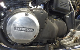 HONDA CB750F С RC04