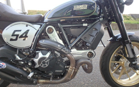DUCATI SCRAMBLER KAFE RACER 2017 KB01