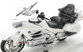 HONDA  GOLDWING < AIRBAG * NAVIGATION > 2014 SC68