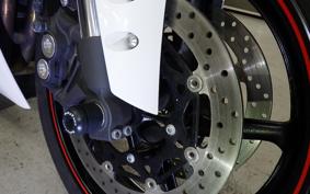 YAMAHA YZF-R6 2019