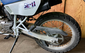 SUZUKI DJEBEL200 SH42A