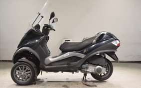 PIAGGIO MP3 250