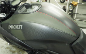DUCATI DIAVEL Carbon 2016