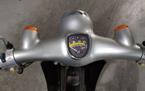 HONDA LITTLE CUB AA01
