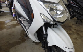 YAMAHA CYGNUS 125 XSR 2 SE44J