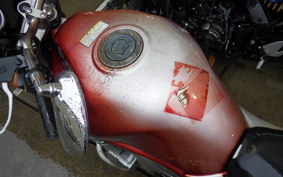 SUZUKI GSF750 GR7EA