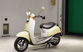 HONDA CREA SCOOPY