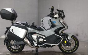 HONDA X-ADV 750 RH10
