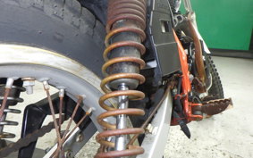 YAMAHA TLR200 MD09