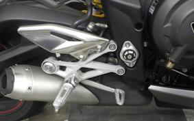 TRIUMPH STREET TRIPLE RS 2019