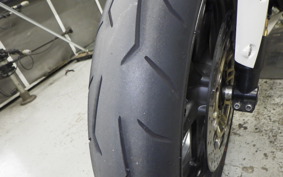 TRIUMPH STREET TRIPLE 2008