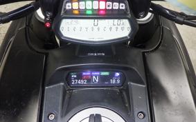 DUCATI DIAVEL DARK 2015