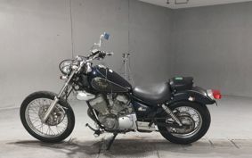 YAMAHA VIRAGO 250 3DM