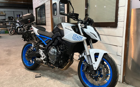 SUZUKI GSX-8S 2024 EM1AA