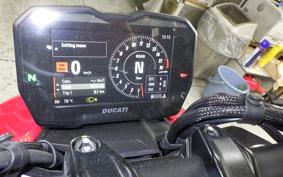 DUCATI STREETFIGHTER V4 S 2023