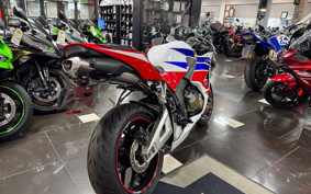 HONDA CBR600RR 2013 PC40