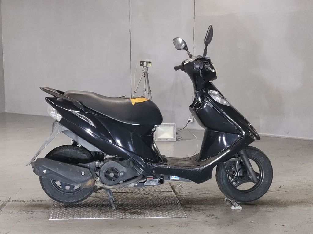 Фото Suzuki ADDRESS V125 с японского аукциона
