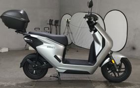 HONDA EM1 e: EF16