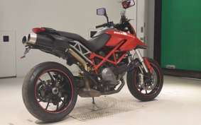 DUCATI HYPERMOTARD 796 2010