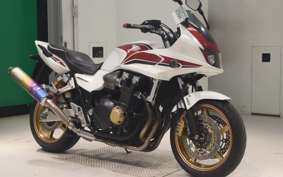 HONDA CB1300SB SUPER BOLDOR A 2013 SC54