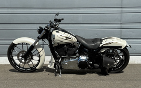 HARLEY FXSB BREAKOUT 2013 BF5