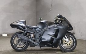 SUZUKI GSX-1300R HAYABUSA 2000 GW71A
