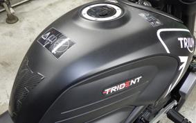 TRIUMPH TRIDENT 660 2023