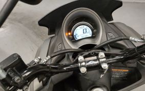 YAMAHA N-MAX 125 SED6J