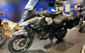 SUZUKI DL650 ( V-Strom 650 ) 2018 C733A