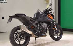 KTM 990 DUKE 2024