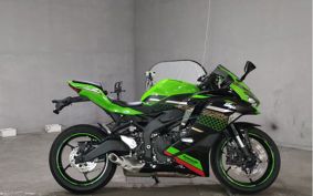 KAWASAKI  NINJA ZX-25R SE ZX250E