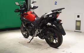 SUZUKI Vｽﾄﾛｰﾑ250A