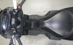 SUZUKI SKYWAVE 200 (Burgman 200)