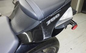 SUZUKI GSX-R750 2013