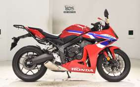 HONDA CBR650R E-Clutch 2025