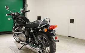 TRIUMPH BONNEVILLE T120 2025