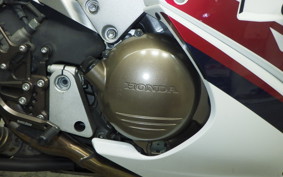 HONDA VFR800F 2019 RC79