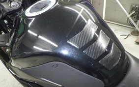 SUZUKI GSX250R 1983