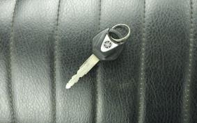 YAMAHA SR400 Gen.3 2003 RH01J