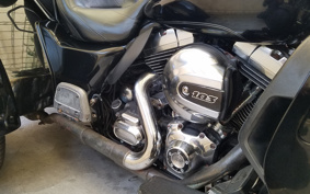 HARLEY FLHTCU 2014 MAL