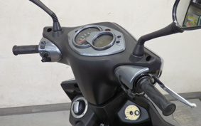 YAMAHA CYGNUS 125 X SE44J