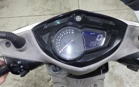 YAMAHA CYGNUS 125 X 2 2004 SE44J