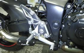 SUZUKI GSR750 2012