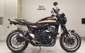 KAWASAKI Z900RS 2025 ZR900K