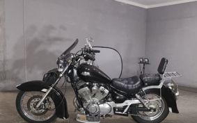 YAMAHA VIRAGO 250 3DM