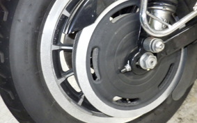 HARLEY XL883R 2005