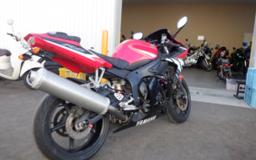 YAMAHA YZF-R6 2003 RJ05