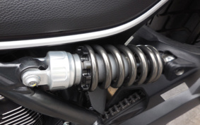 DUCATI  DUCATI  SCRAMBLER  ICON  2020 KB02